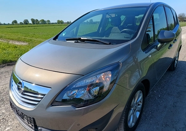 Opel Meriva cena 20999 przebieg: 151000, rok produkcji 2010 z Kłobuck małe 379